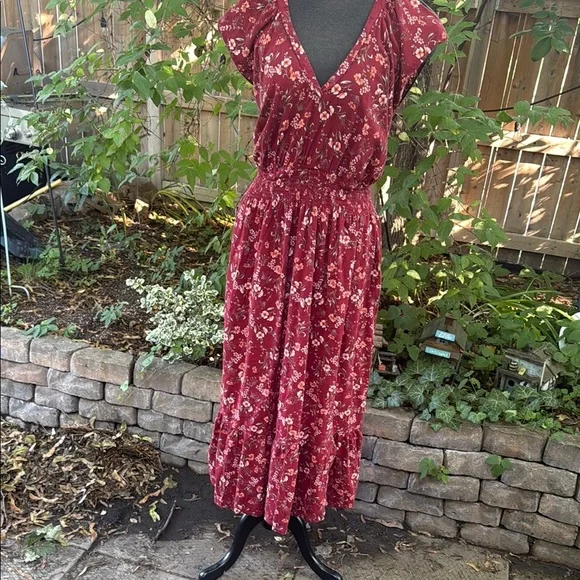 Old Navy XXL Tall Floral Red Midi Dress. - Picture 2 of 11